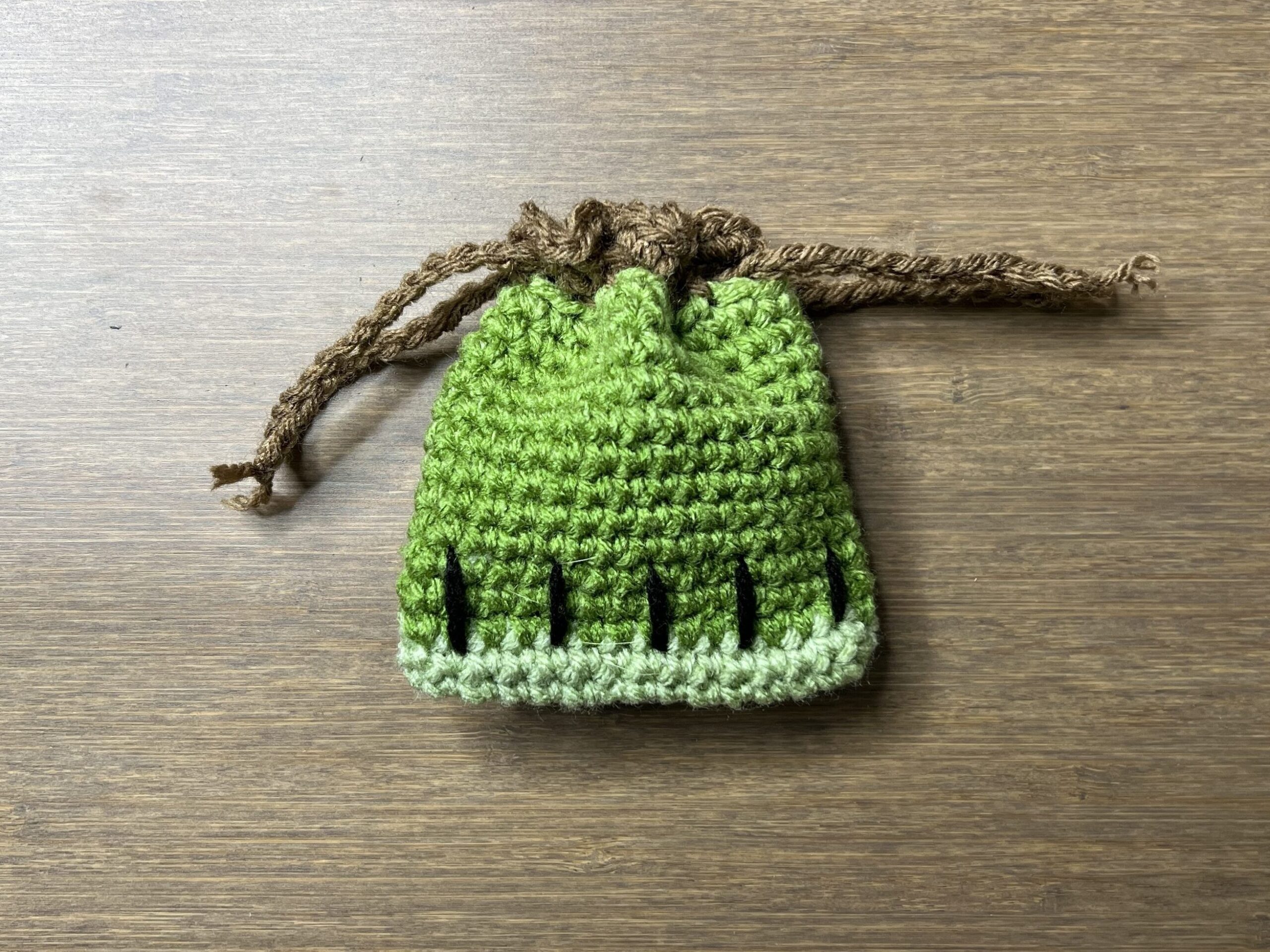 Mini Crochet Strawberry Drawstring Pouch Free Pattern Tutorial