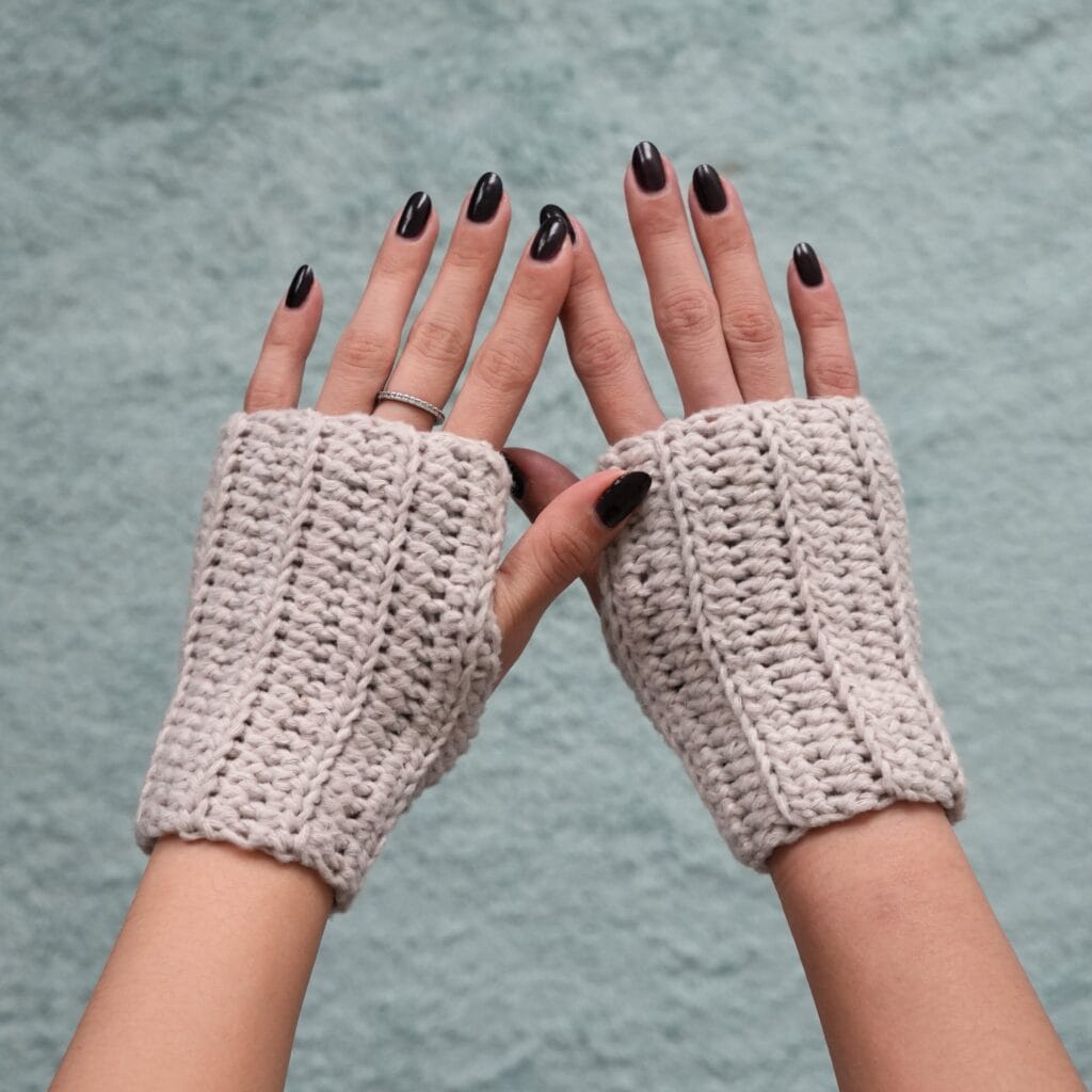 crochet wrist warmers