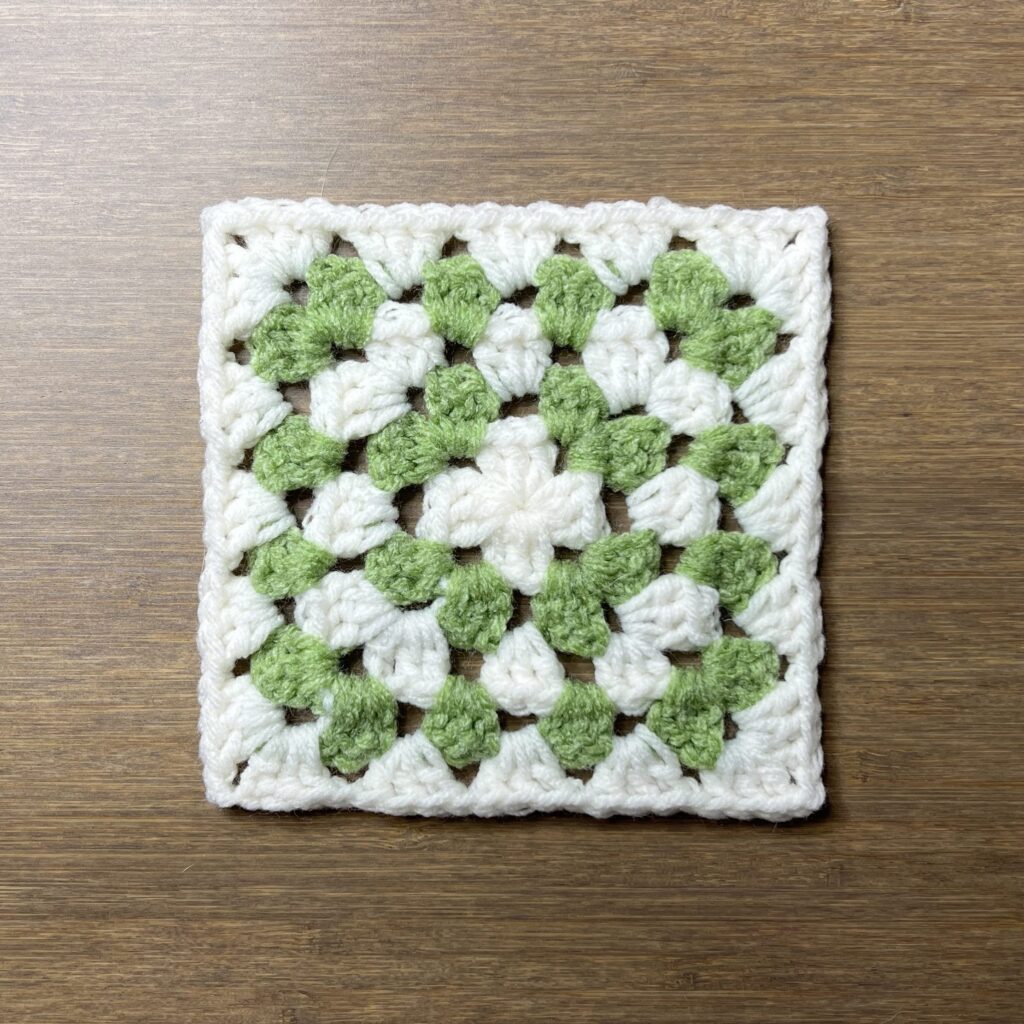 Crochet Perfect Granny Square (No Twisting) Free Pattern & Tutorial