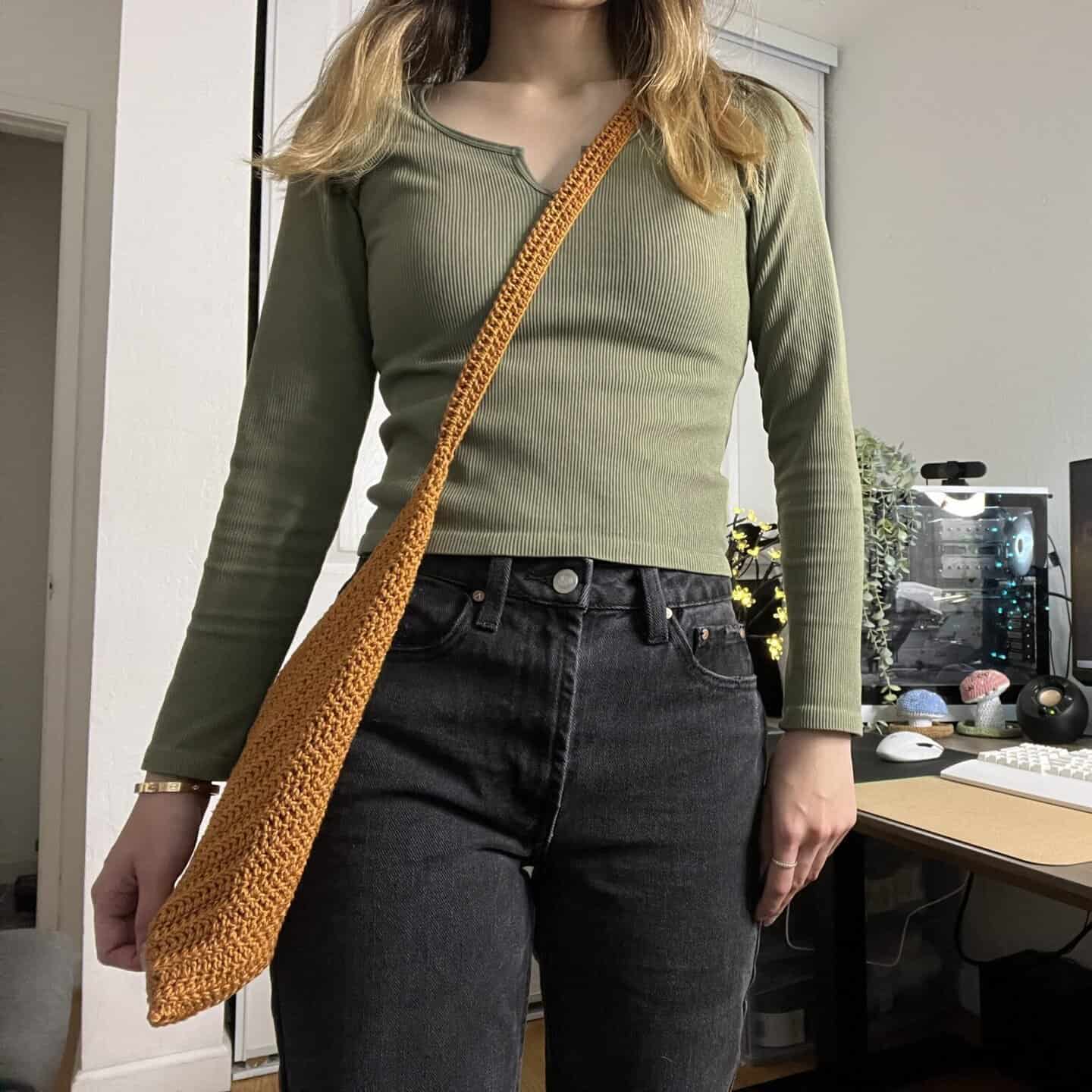 Crochet Easy Crossbody Bag | Free Pattern & Tutorial
