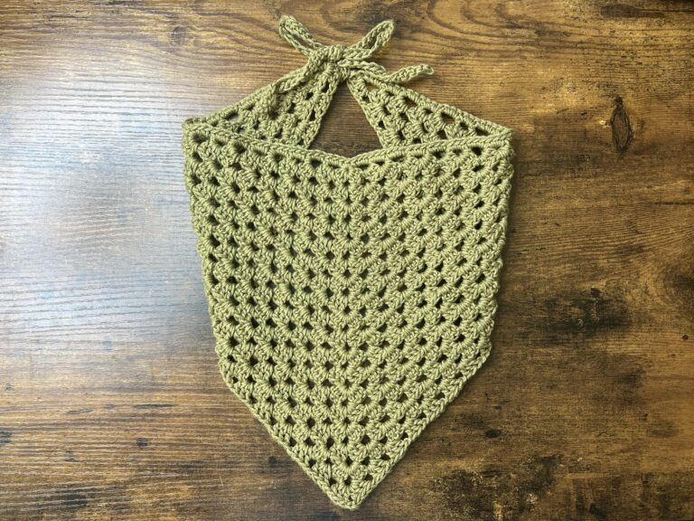 Crochet Granny Triangle Bandana | Free Pattern & Tutorial