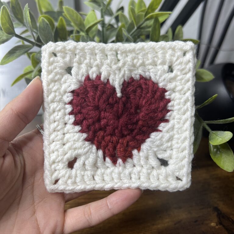 Crochet Heart Granny Square | Free Pattern & Tutorial