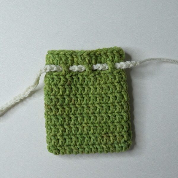 Basic Crochet Drawstring Pouch | Free Pattern & Video Tutorial