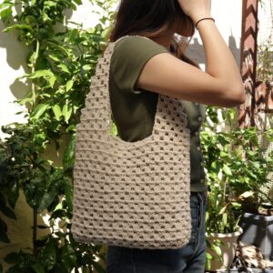 crochet granny stitch tote bag worn on shoulder edited