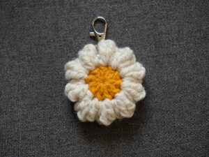 crochet flower keychain