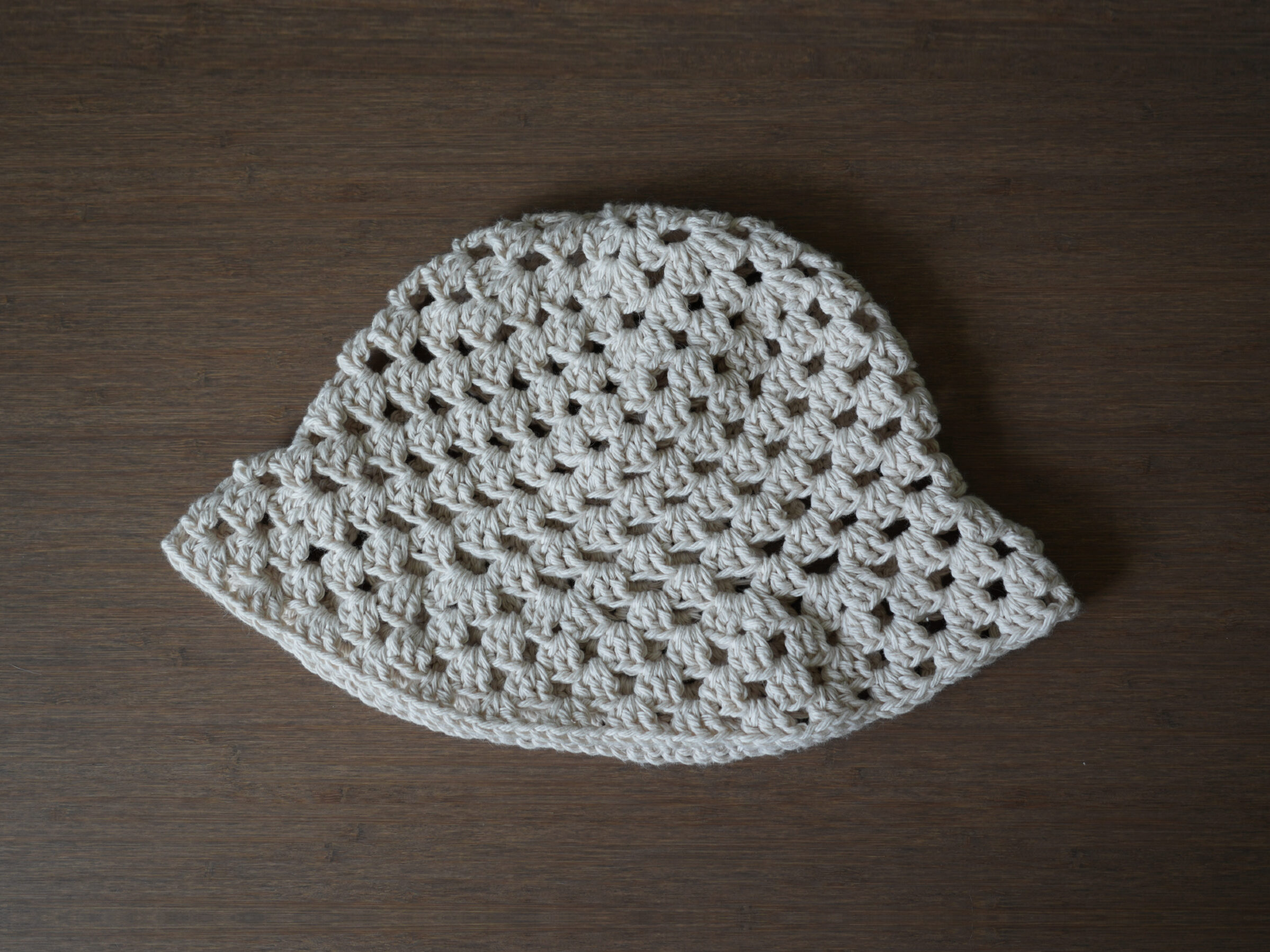 granny stitch bucket hat