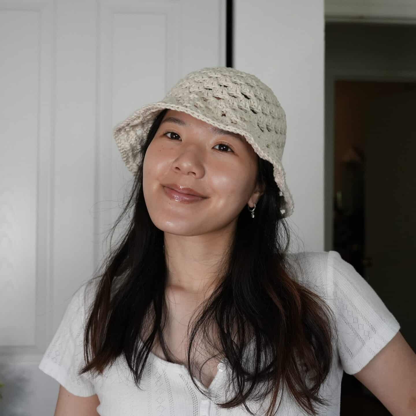 Granny Stitch Bucket Hat | Free Crochet Pattern & Video Tutorial