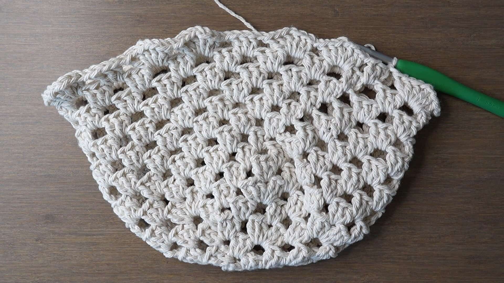 Granny Stitch Bucket Hat | Free Crochet Pattern & Video Tutorial