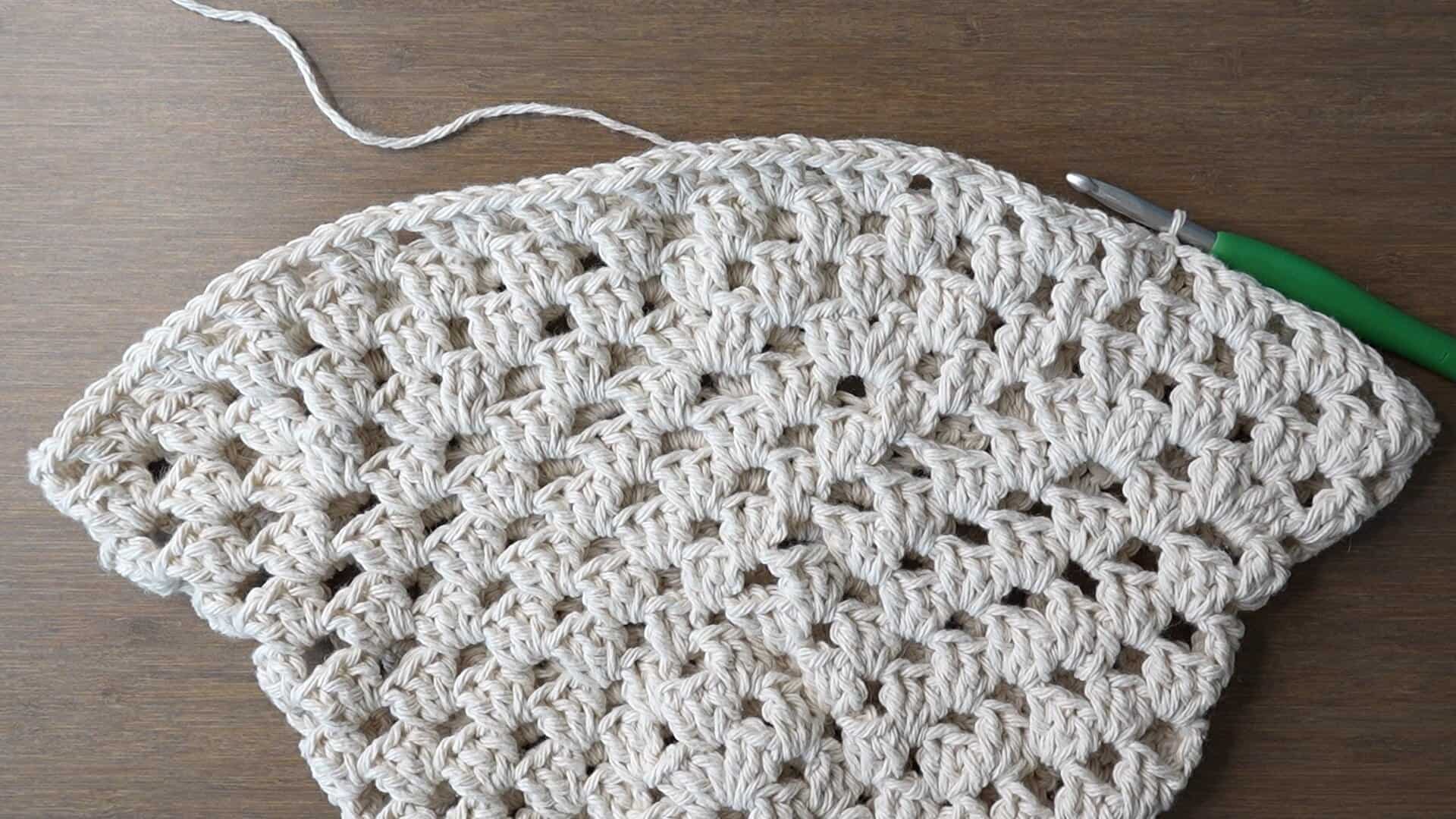 Granny Stitch Bucket Hat | Free Crochet Pattern & Video Tutorial
