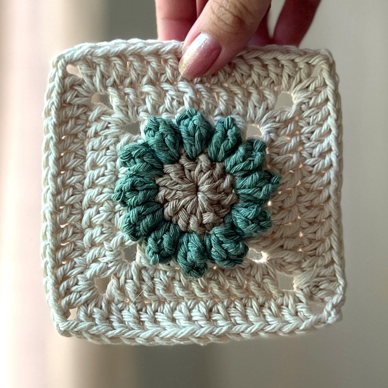 flower granny square