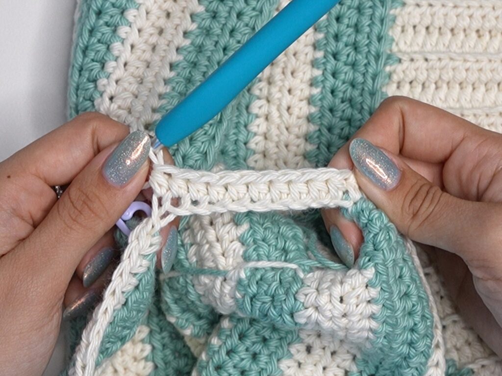 striped crochet shorts 1.129.1