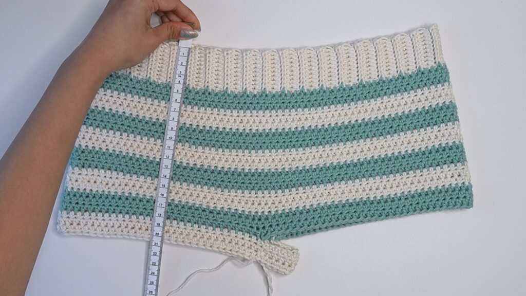 striped crochet shorts 1.137.1