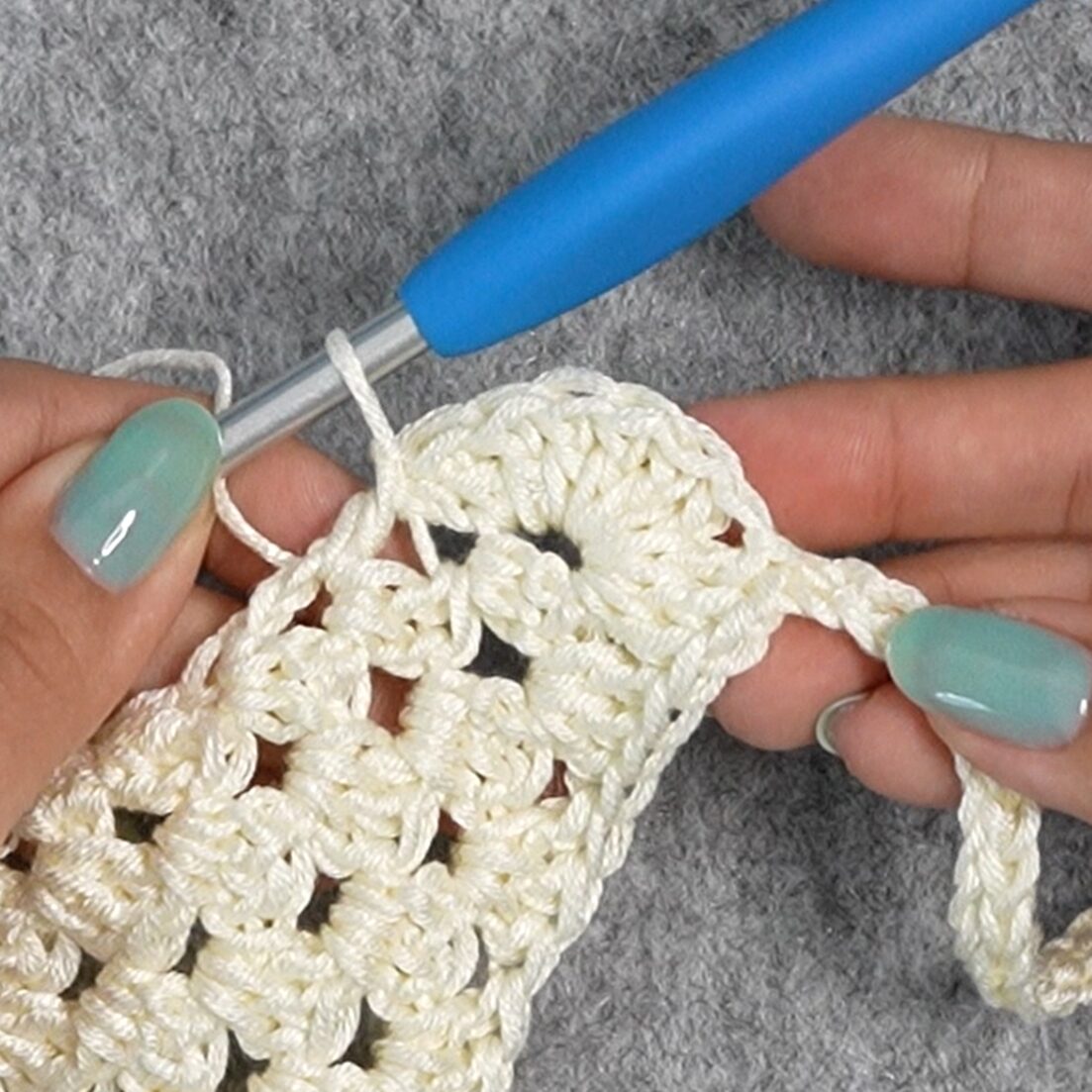 crochet scalloped bandana 1.3.10 edited