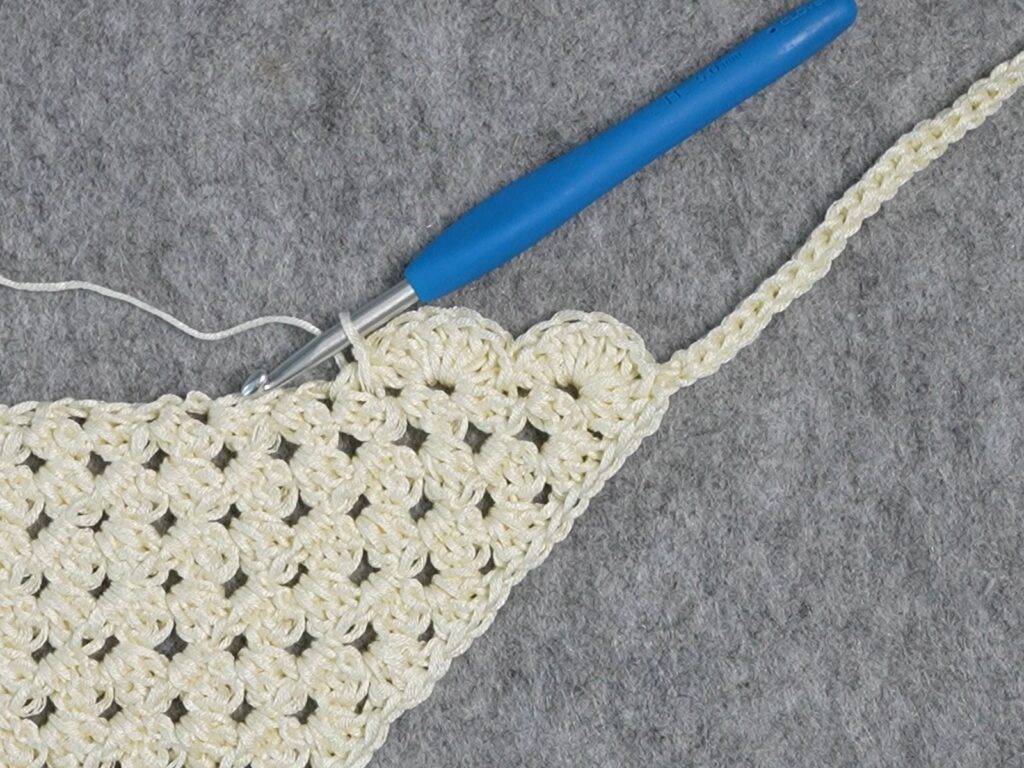 crochet scalloped bandana 1.3.13