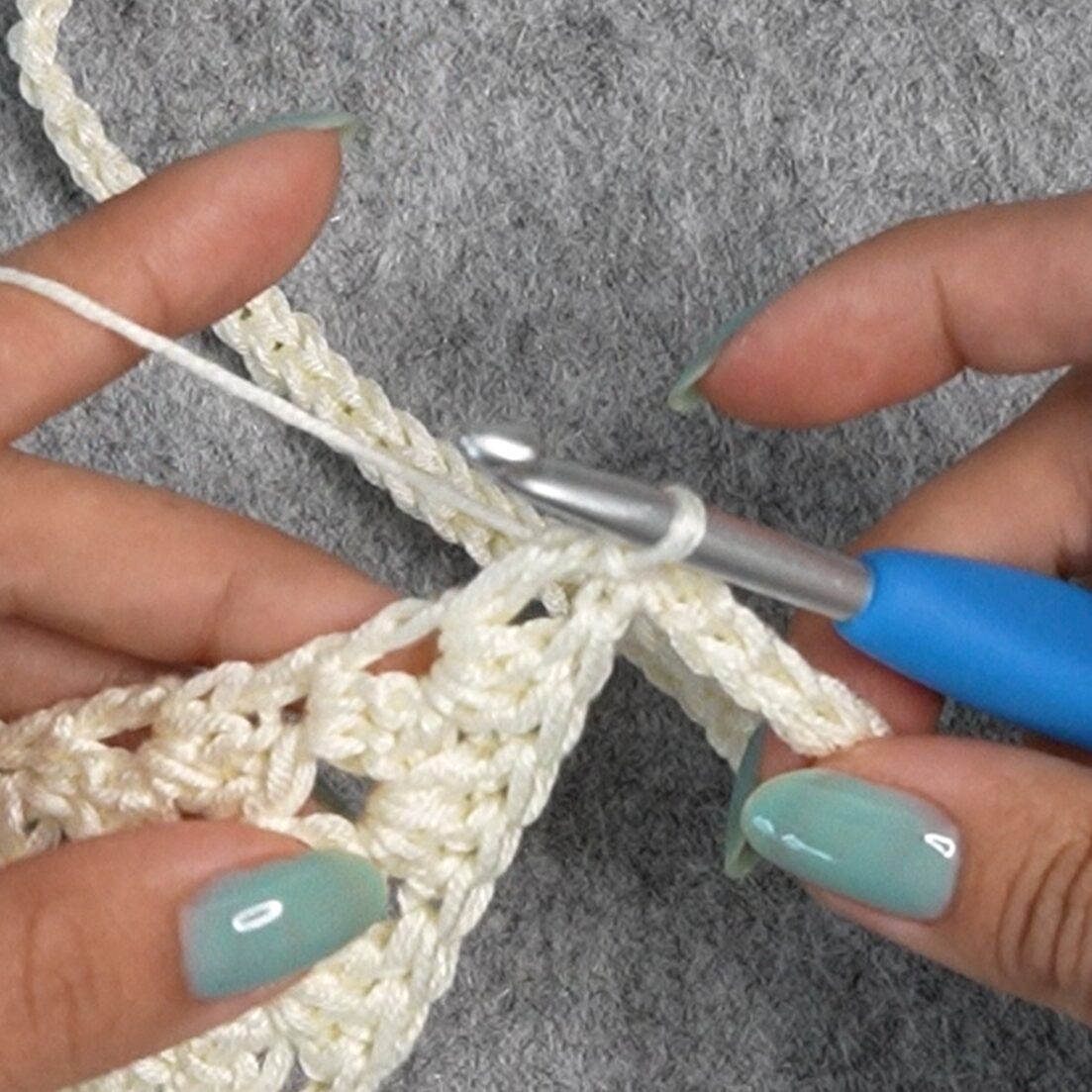 crochet scalloped bandana 1.3.6 edited