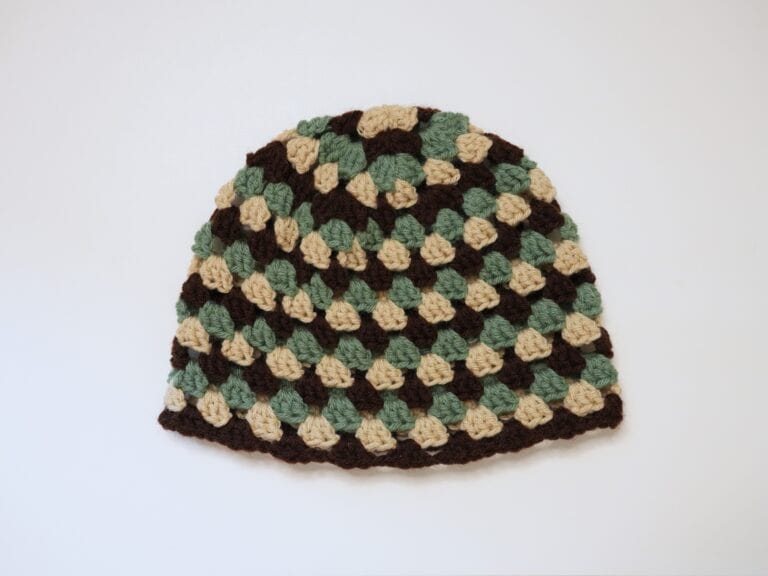 Crochet Granny Stitch Beanie | Free Pattern & Video Tutorial