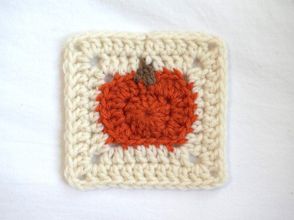 crochet pumpkin granny square