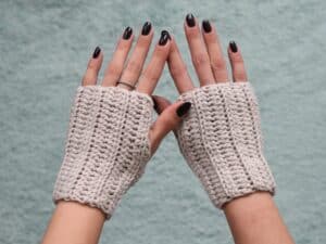 crochet wrist warmers
