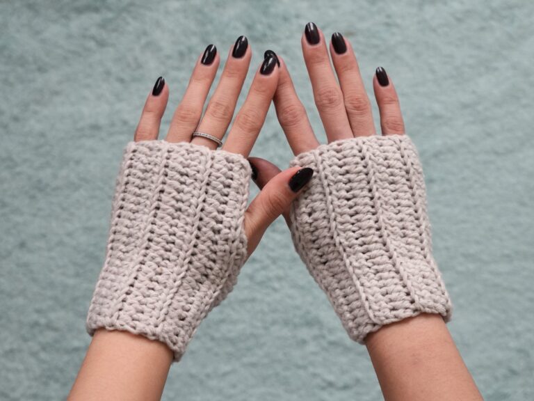 crochet wrist warmers